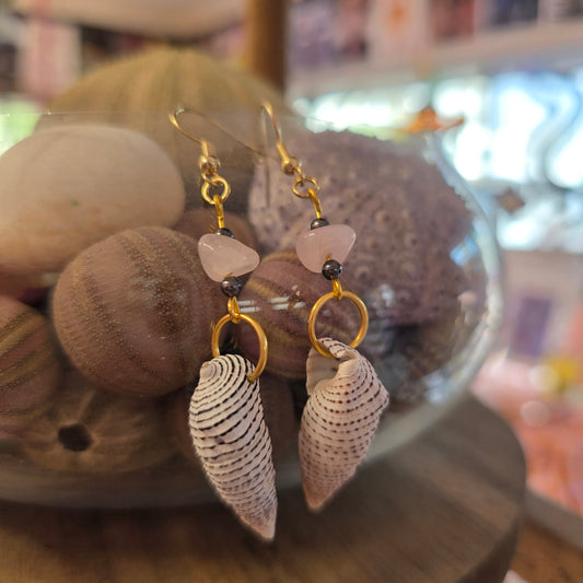 Seashell and pearl earrings